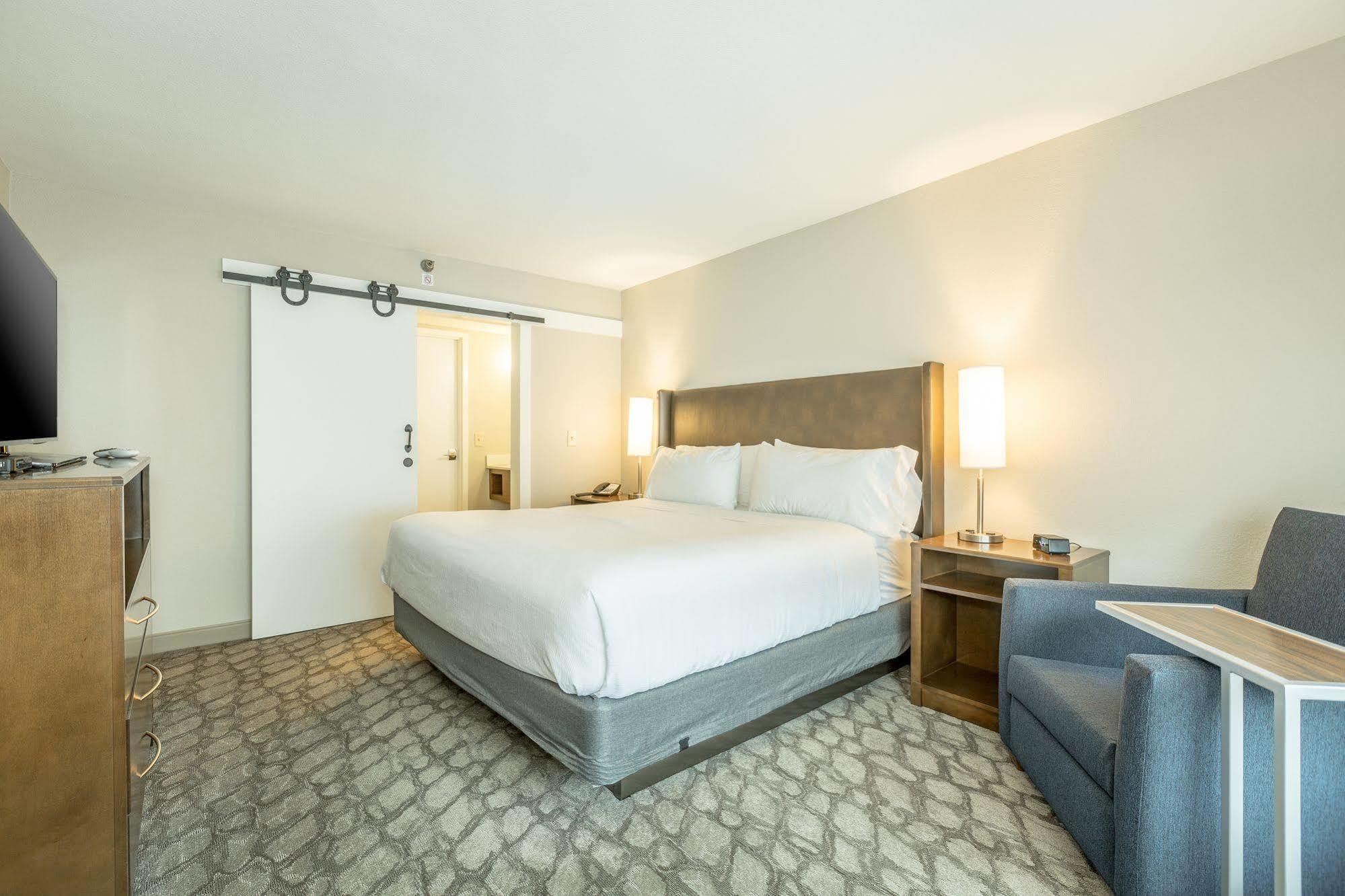 Holiday Inn Hotel And Suites Peachtree City By Ihg Exteriör bild